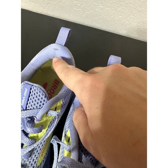 Brooks Revel 6 Running Comfort Sneaker Shoe Women 7 Distance Active Athetic Cute - Picture 11 of 11